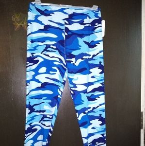 Camo leggings